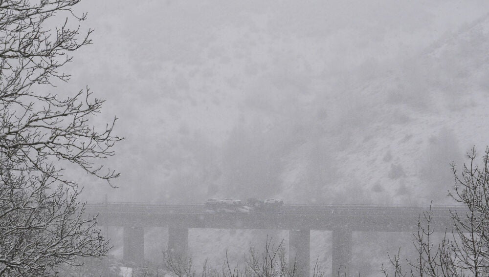 Temporal de nieve y lluvia en Madrid, en directo: alerta roja de la ...