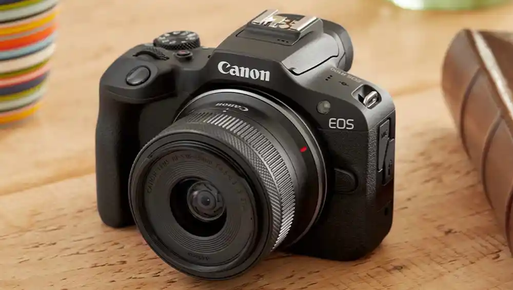 La Canon EOS R100 es perfecta para adentrarse en el mundo de la fotografía