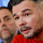 Oriol Junqueras y Gabriel Rufi&aacute;n analizan financiaci&oacute;n auton&oacute;mica en rueda de prensa