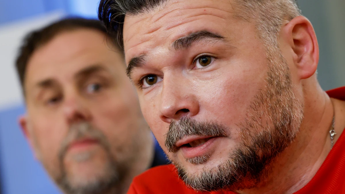 Oriol Junqueras y Gabriel Rufián analizan financiación autonómica en rueda de prensa