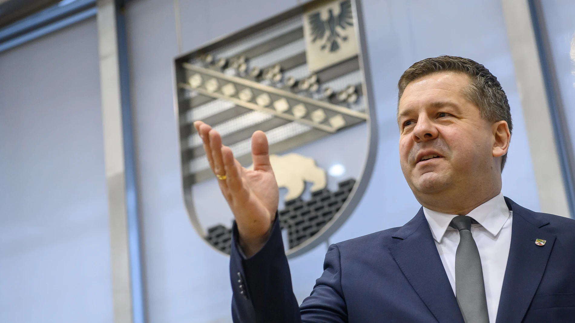 Sven Schulze, Minister for Economic Affairs, Tourism, Agriculture and Forestry of Saxony-Anhalt as well as CDU state chairman and top candidate for the 2026 state election, comes to the Saxony-Anhalt state parliament, Wednesday, Jan.28, 2026. (Klaus-Dietmar Gabbert/dpa via AP)