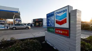 Chevron gas station ahead of earnings release BERKELEY (United States), 30/01/2026.- A Chevron gasoline station in Berkeley, California, USA, 29 January 2026. Chevron will release its earnings report on 30 January. EFE/EPA/JOHN G. MABANGLO