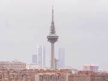 Días de mal tiempo y lluvia en Madrid. David Jar Días de mal tiempo y lluvia en Madrid