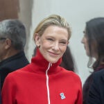 Cate Blanchett con piel radiante.