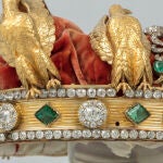 El Louvre anuncia que corona de la emperatriz Eugenia podr&aacute; ser completamente restaurada