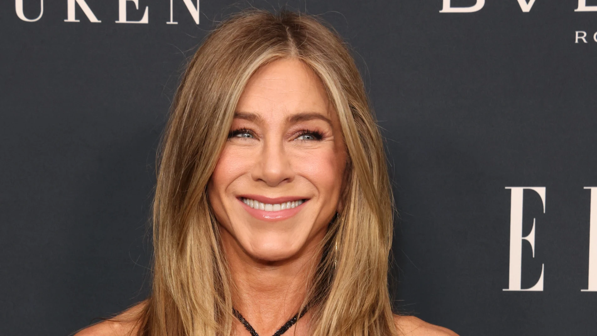 Jennifer Aniston celebra su cumpleaños 57 convertida en ícono de estilo