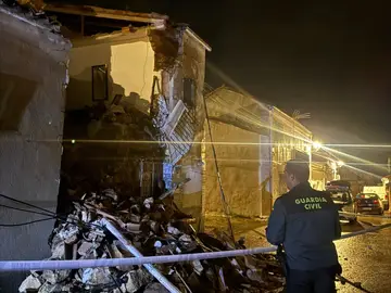 Jaén.-Sucesos.-Temporal.-Rescatado un hombre atrapado tras el derrumbe de su vivienda en Sorihuela de Guadalimar Imagen de la vivienda derrumbada. REMITIDA / HANDOUT por GUARDIA CIVIL DE JAÉN Fotografía remitida a medios de comunicación exclusivamente para ilustrar la noticia a la que hace referencia la imagen, y citando la procedencia de la imagen en la firma 07/02/2026