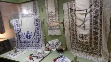 Así es el museo de Plasencia que guarda 5.000 joyas de la indumentaria histórica extremeña Así es el museo de Plasencia que guarda 5.000 joyas de la indumentaria histórica extremeña