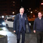 El l&iacute;der del PP en Arag&oacute;n, Jorge Azc&oacute;n, anoche en Zaragoza