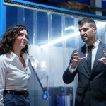 Ayuso presenta la primera Estrategia de impulso del Ecosistema de Drones de la región