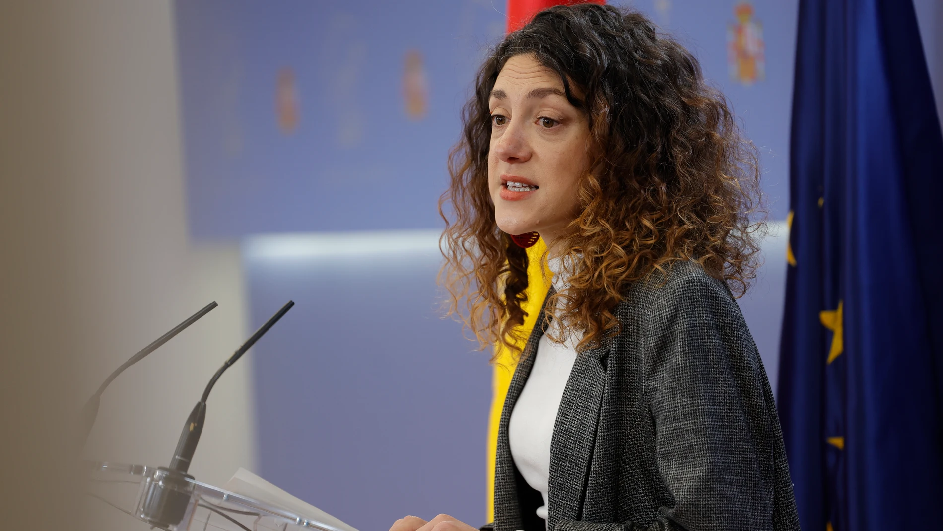 MADRID, 10/02/2026.- La portavoz de Sumar, Aina Vidal , durante la rueda de prensa que ha ofrecido este martes en el Congreso. EFE/ Zipi Aragon