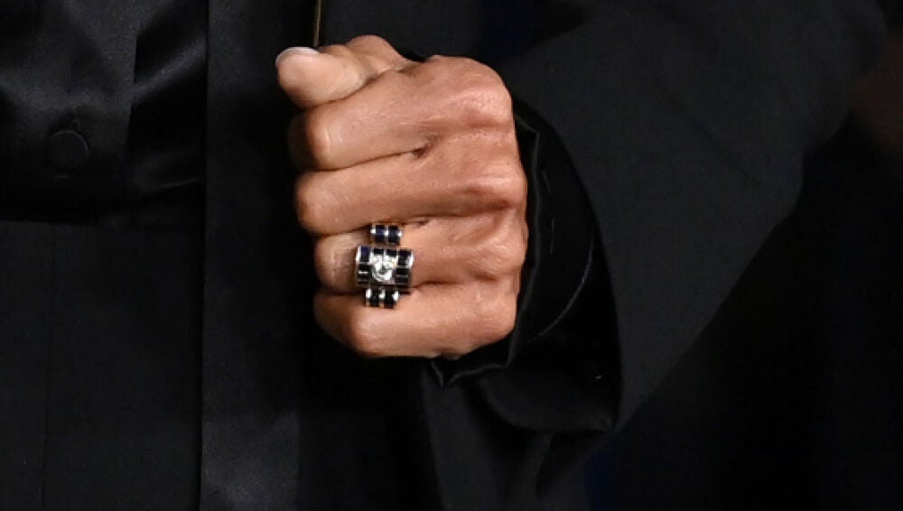 Halle Berry y su anillo de compromiso con Van Hunt