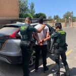  El detenido por las 'citas trampa' en Grindr y asaltar a hombres en El Ejido habr&iacute;a actuado en grupo