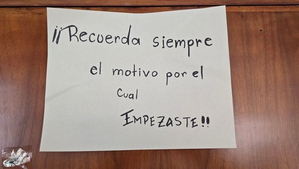 Imagen frente a la cama de Juan de Castilla en el hospital de Manizales