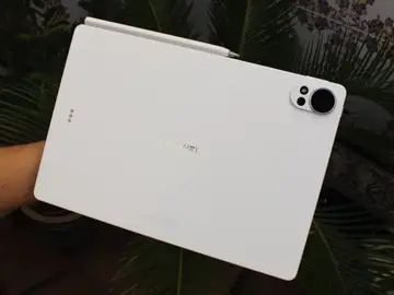 He probado esta tablet y la recomiendo a todos Trasera de la HUAWEI MatePad 12X