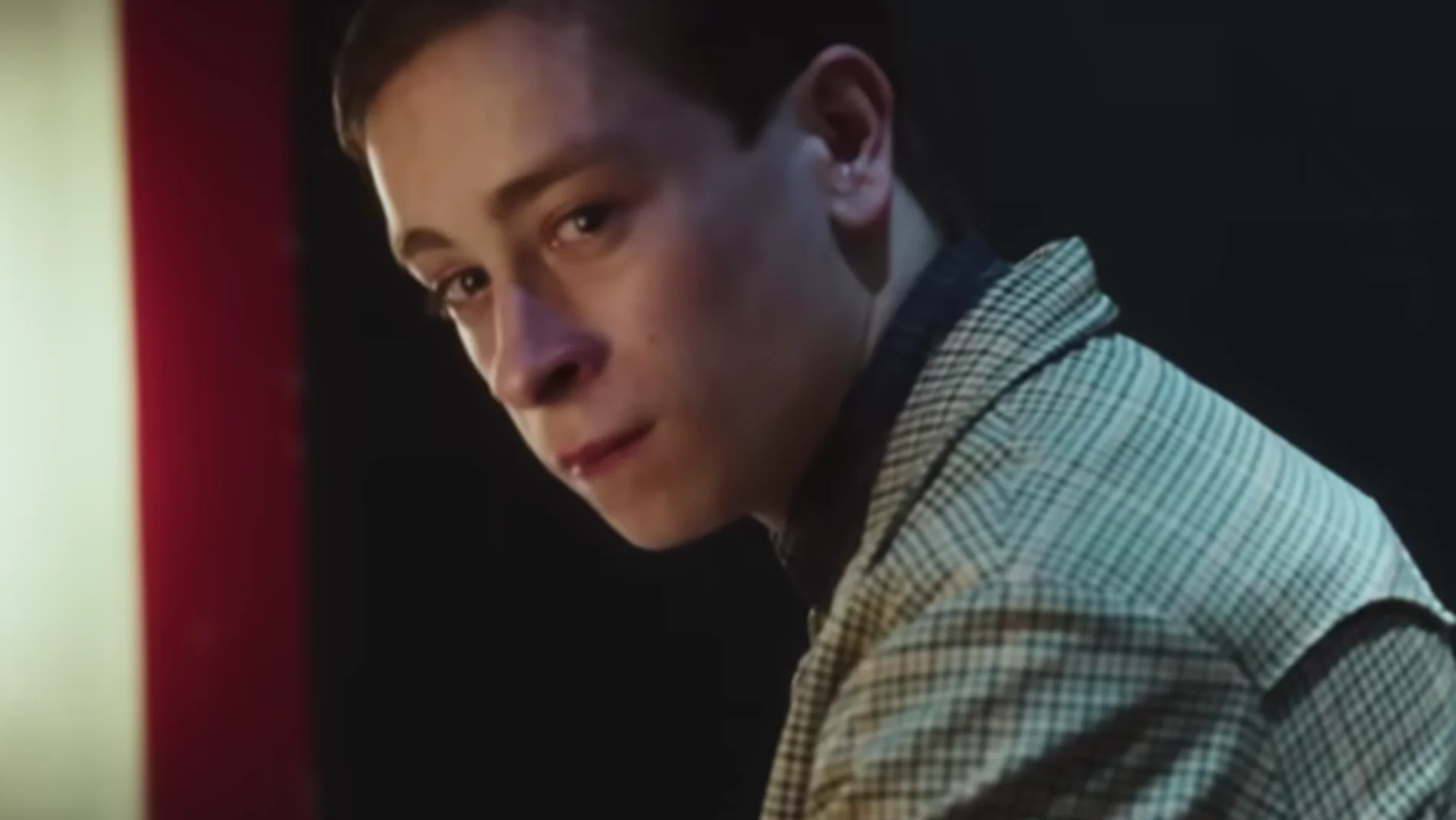 Imagen de la obra de teatro 'Stranger Things: The First Shadow', centrada en el origen de Henry Creel