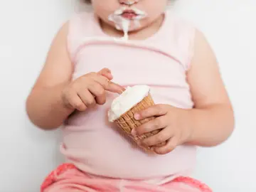 La obesidad infantil se duplica en el caso de las niñas y las adolescentes La obesidad infantil se duplica en el caso de las niñas y las adolescentes