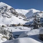 Sucesos.- Hallan vac&iacute;a una caja fuerte robada de un hotel de monta&ntilde;a en Girona que los ladrones despe&ntilde;aron para abrirla