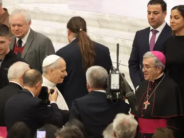 Luis Argüelo, saluda al Papa León en la Audiencia General Luis Argüelo, saluda al Papa León en la Audiencia General