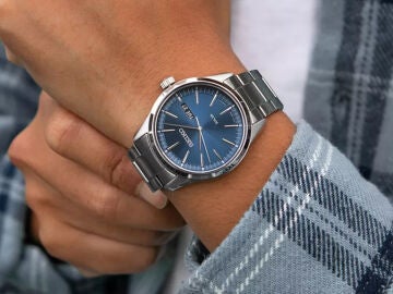 Seiko SNE525P1 Solar