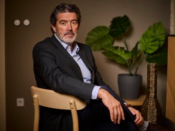 Entrevista al director del diario ABC, Juli&aacute;n Quir&oacute;s. &copy; Alberto R. Rold&aacute;n / Diario La Raz&oacute;n. 11 02 2026