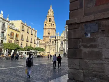 Murcia será el primer municipio en contar con placas inteligentes en todas sus calles Murcia será el primer municipio en contar con placas inteligentes en todas sus calles
