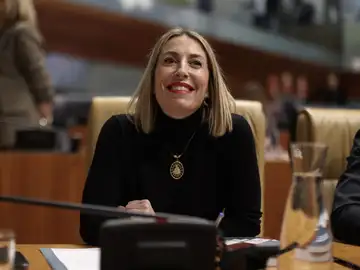 Guardiola remarca que quiere que Vox sea su "socio de gobierno": "Nos unen muchas más cosas de las que nos separan" Guardiola remarca que quiere que Vox sea su "socio de gobierno": "Nos unen muchas más cosas de las que nos separan"