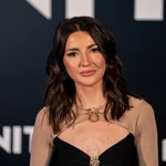 Alexandra Pereira se hace el lifting de las famosas.