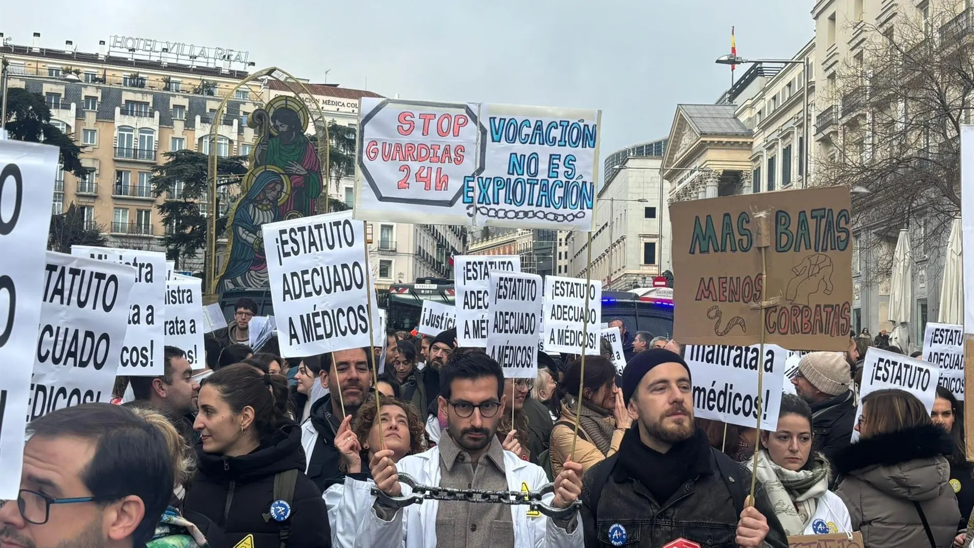 Médicos madrileños se concentran este lunes en el Gregorio Marañón en el arranque de huelga por un Estatuto propio