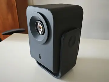 TCL Projector C1 TCL Projector C1