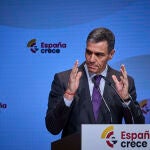 El Presidente del Gobierno, Pedro S&aacute;nchez, clausura el acto de presentaci&oacute;n del nuevo fondo &lsquo;Espa&ntilde;a Crece&rsquo;, en
