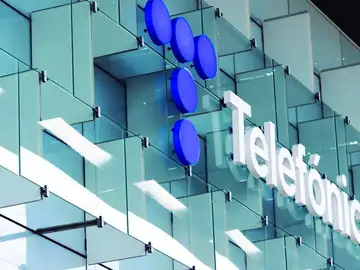 el gobierno plantea comprar parte de telefonica a traves de la sepi ante la entrada de inversion saudi 2 el gobierno plantea comprar parte de telefonica a traves de la sepi ante la entrada de inversion saudi 2