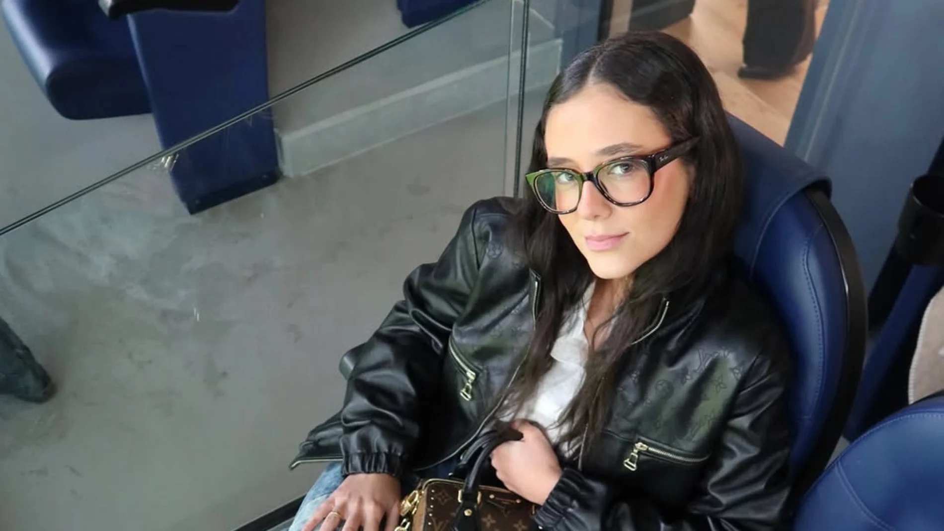 Victoria Federica y su look en el Bernabéu.