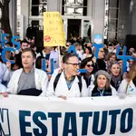 Los médicos se concentran frente a La Princesa