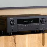 En el receptor puedes conectar desde un Fire TV hasta una consola o un reproductor de Blu-ray