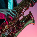 Las mejores aplicaciones para aprender a tocar el saxofon