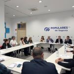 Reuni&oacute;n de los candidatos del PP por Segovia con expertos educativos de la provincia