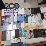 M&oacute;viles recuperados tras ser sutra&iacute;sdos en el festival Row