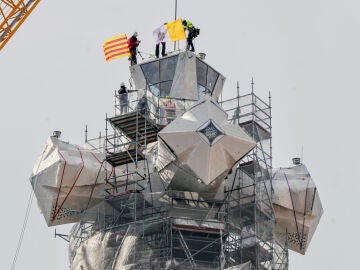 El templo de la Sagrada Familia alcanza su altura m&aacute;xima: 172 metros