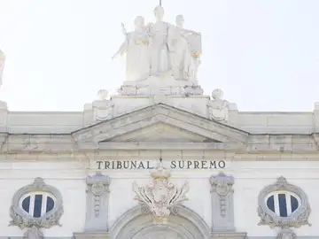 El Supremo confirma 50 años de prisión a un hombre que tuvo secuestrada 35 días a su novia menor e intentó matarla El Supremo confirma 50 años de prisión a un hombre que tuvo secuestrada 35 días a su novia menor e intentó matarla