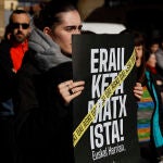 Concentraci&oacute;n ante el Ayuntamiento de Pamplona por el &uacute;ltimo crimen machista en Navarra