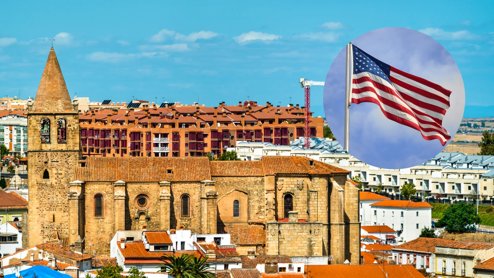 Imagen de Cáceres junto a una bandera de Estados Unidos