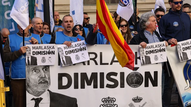 Protesta frente al ministerio de interior para pedir la dimisión de Marlaska, por parte del sindicato policial