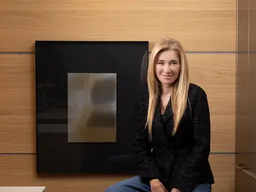 La artista Elena Ksanti La artista Elena Ksanti