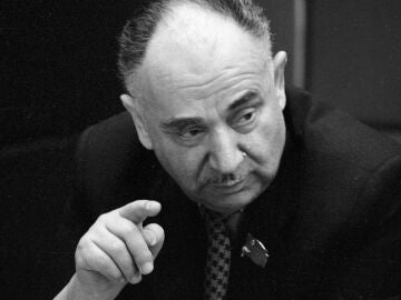 I&oacute;sif Grigul&eacute;vich, miembro correspondiente de la Academia de Ciencias de la URSS, historiador y orientalista sovi&eacute;tico. 