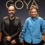 Entrevista a los presentadores de los Goya 2026, Luis Tosar y Rigoberta Bandini