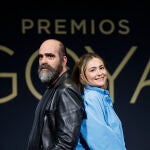Los presentadores de la gala de los Goya 2026, Rigoberta Bandini y Luis Tosar, charlan con EFE sobre los preparativos de la ceremonia de premios m&aacute;s importantes del cine espa&ntilde;ol