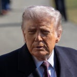 Trump insiste en que el fallo del Supremo sobre aranceles beneficia a pa&iacute;ses que "llevan a&ntilde;os estafando" a EEUU