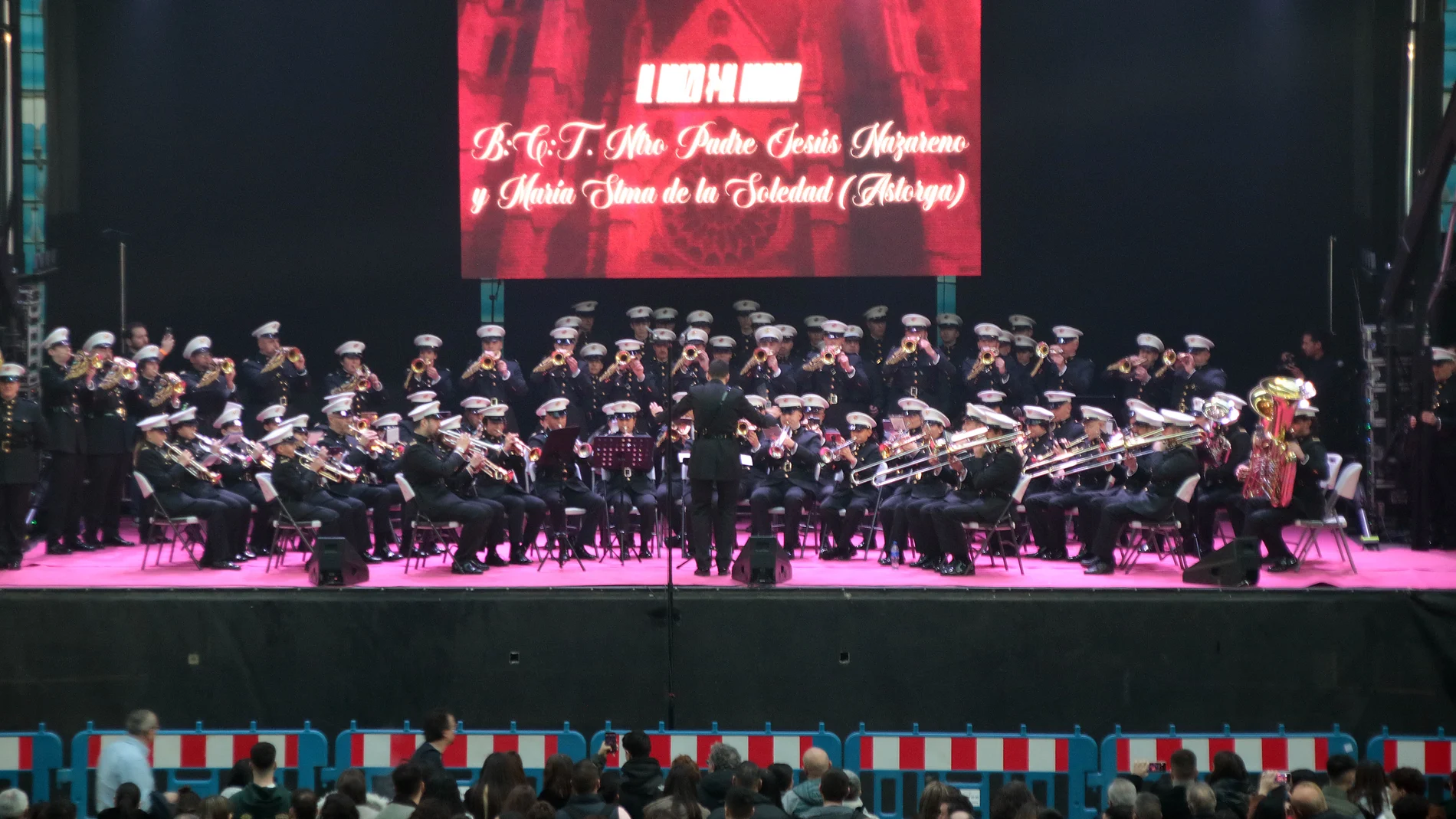 Cofrades de toda España se dan cita en el primer Al Brazo y al Hombro Fest de León