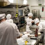 Alumnos de Formaci&oacute;n Profesional b&aacute;sica de panader&iacute;a y pasteler&iacute;a